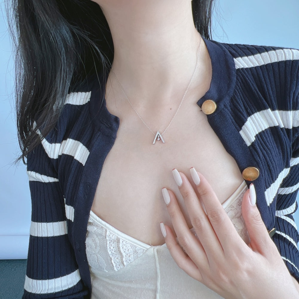 [Goodv]Sparkling "A" Shape Necklace