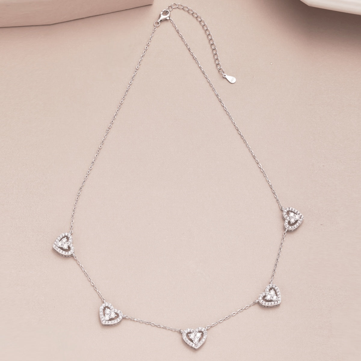 [Goodv]Sparkling Five Heart Necklace