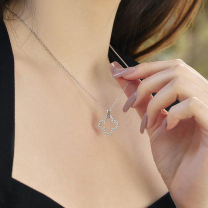 [Goodv]Four-Leaf Clover Hollow Design Exquisite Necklace