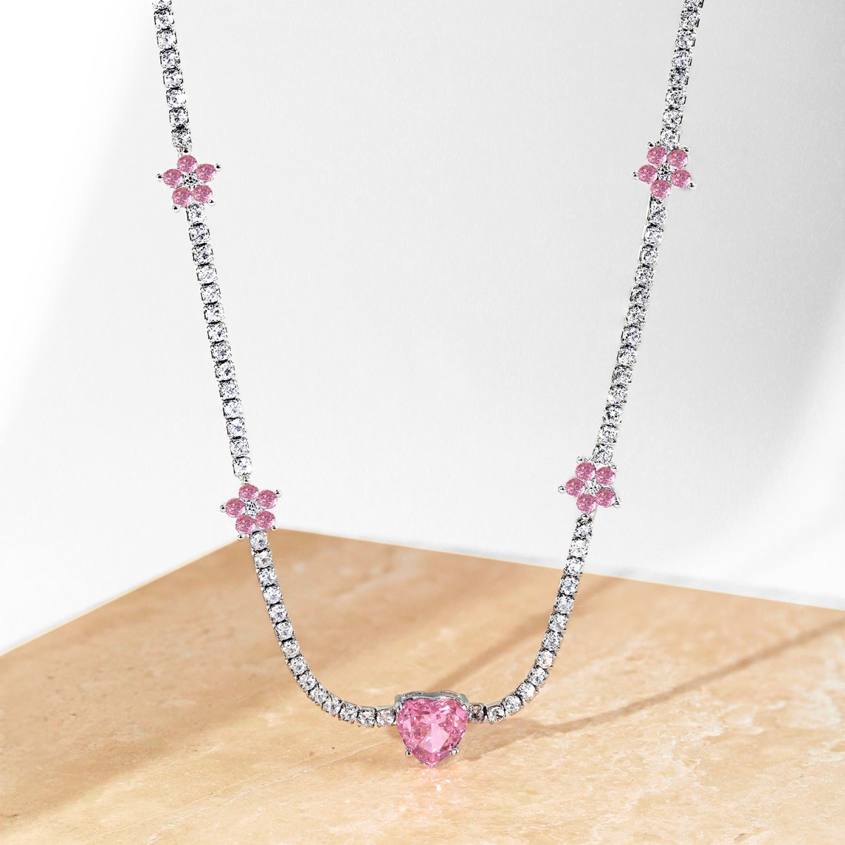 [Goodv]Dazzling Pink Heart Flower Necklace