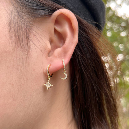 [Goodv]Star and Moon Asymmetric Earrings