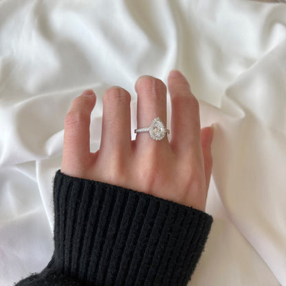 [Goodv]1.0 Carat Luxurious Resplendent Water Drop Shape Wedding Ring