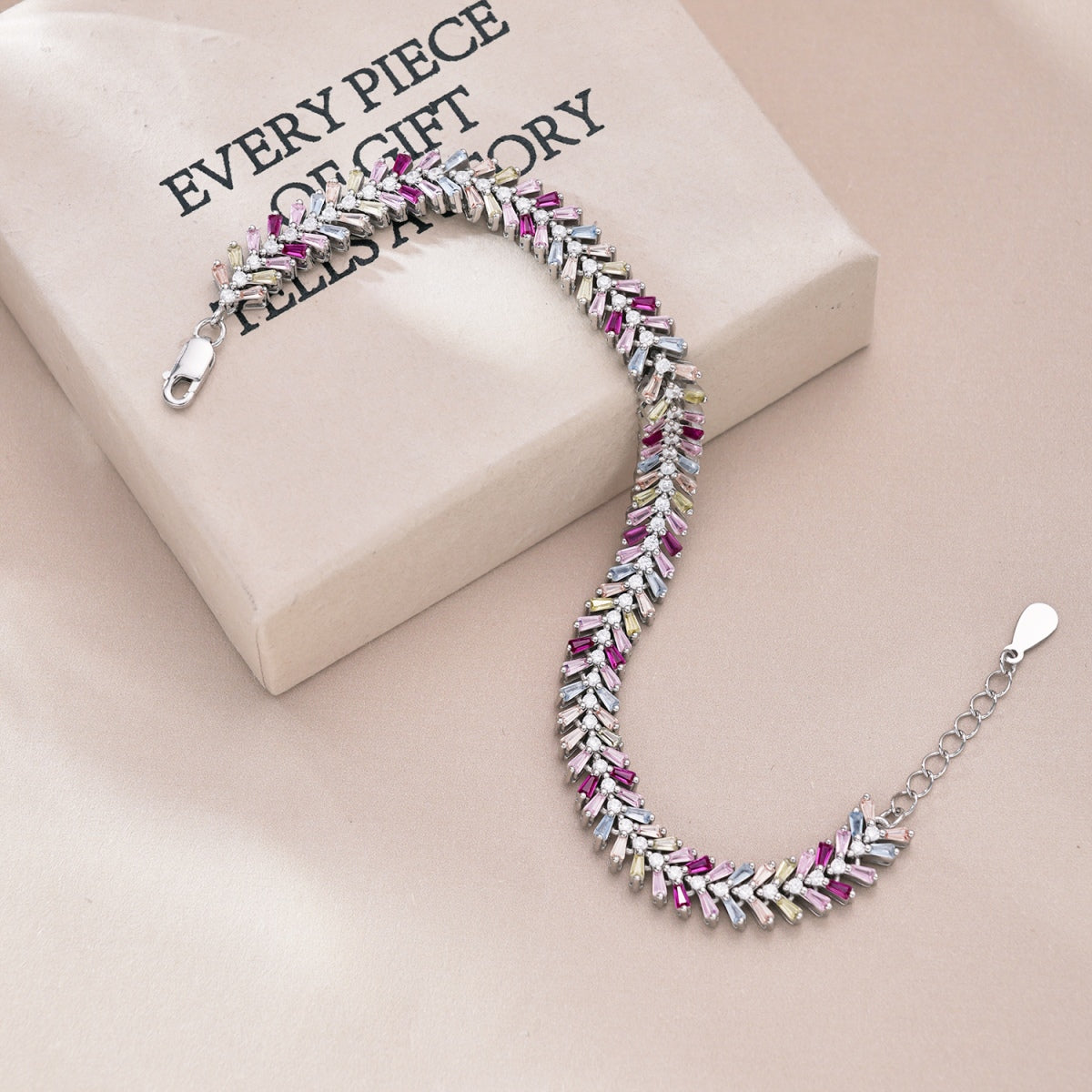 [Goodv]Dainty Radiant Emerald Cut Daily Bracelet