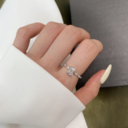 [Goodv]1.0 Carat Dainty Resplendent Radiant Cut Daily Ring