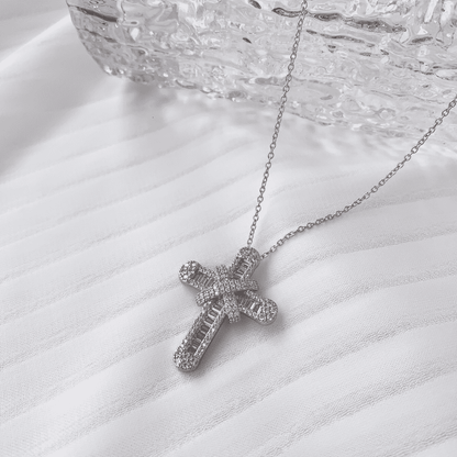 [Goodv]Gypsophila With Dimonds Necklace