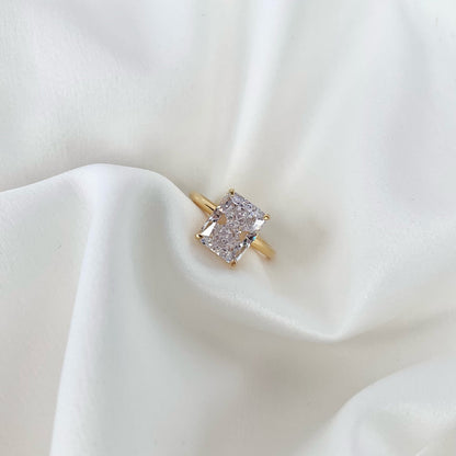 [Goodv]4.0 Carat Ornate Enchanting Radiand Cut Banquet Ring