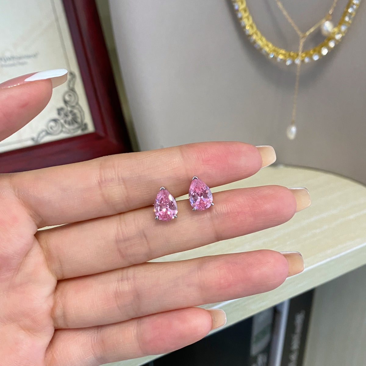 [Goodv]Ornate Water Drop Shape Earrings