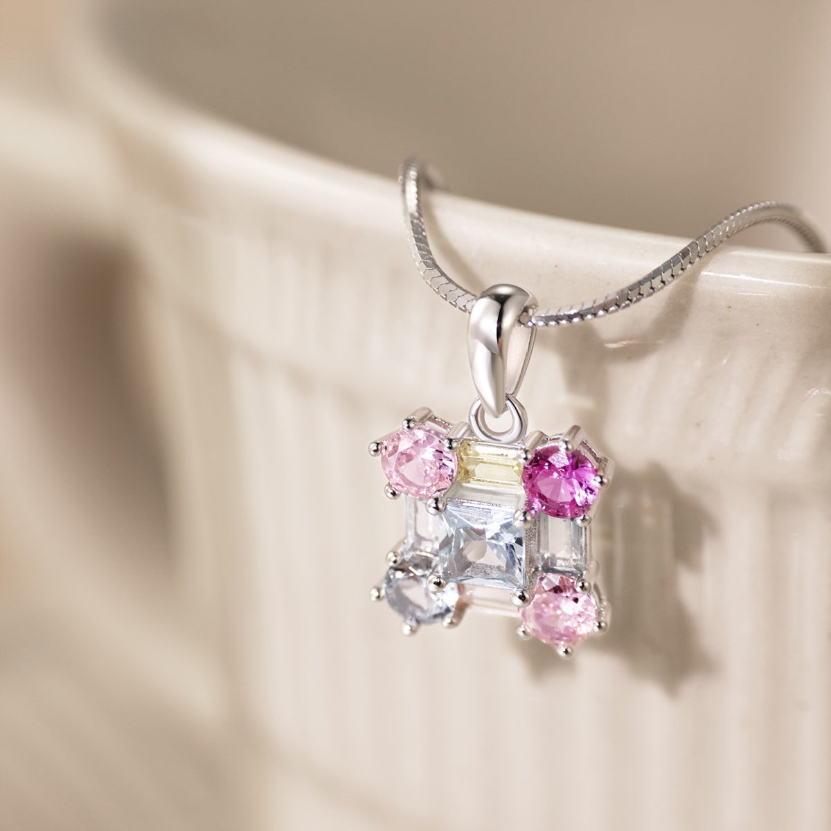 [Goodv]Gorgeous Multi Colorful Necklace