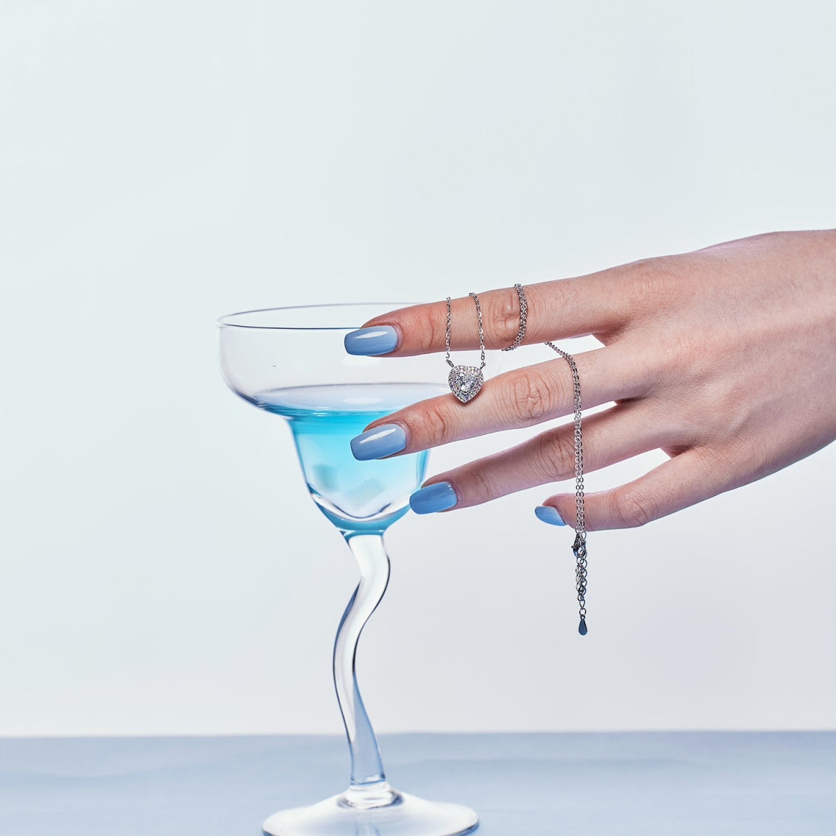 [Goodv]Exquisite Heart Shape Necklace