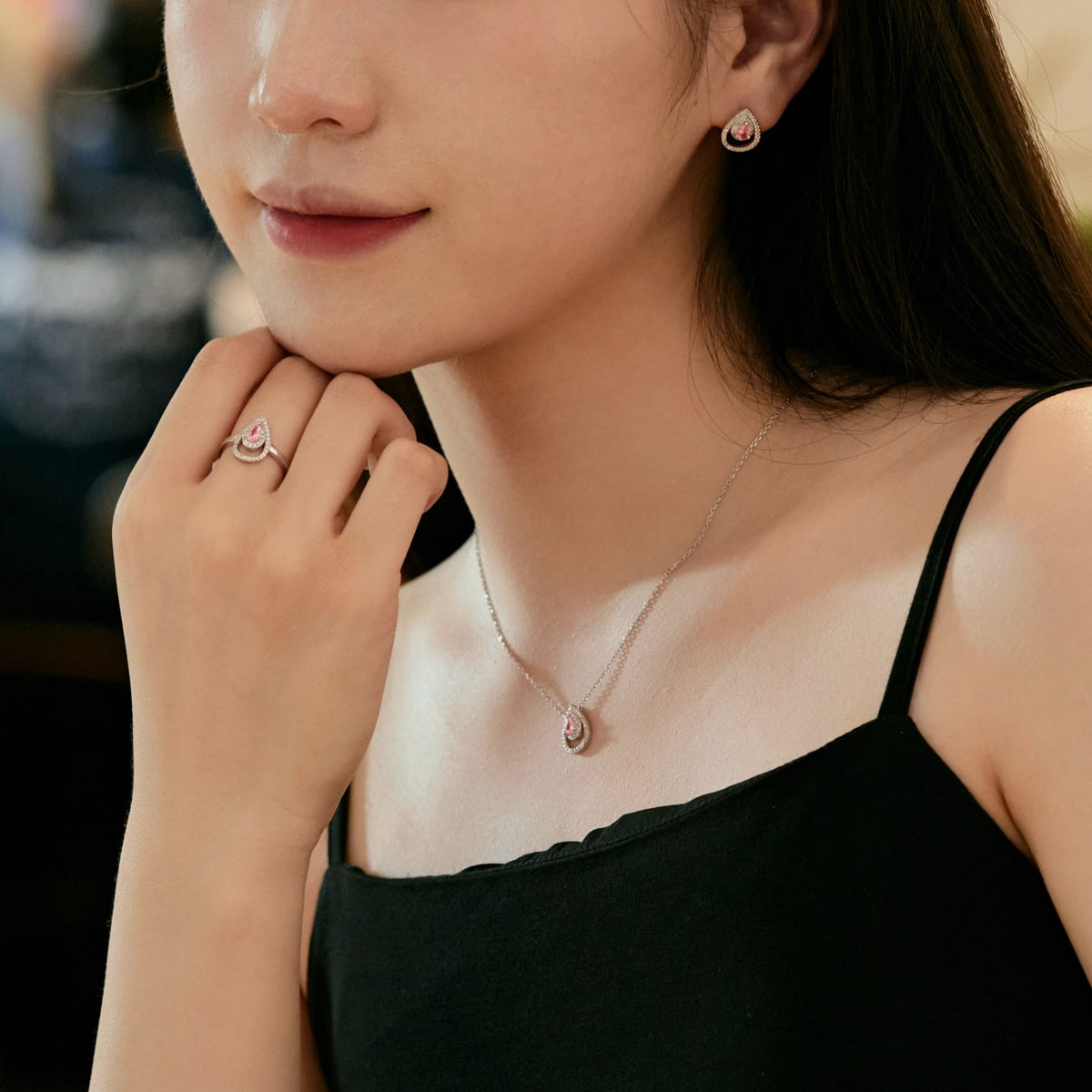 [Goodv]Sparkling Delicate Water Drop Shape Daily Earrings