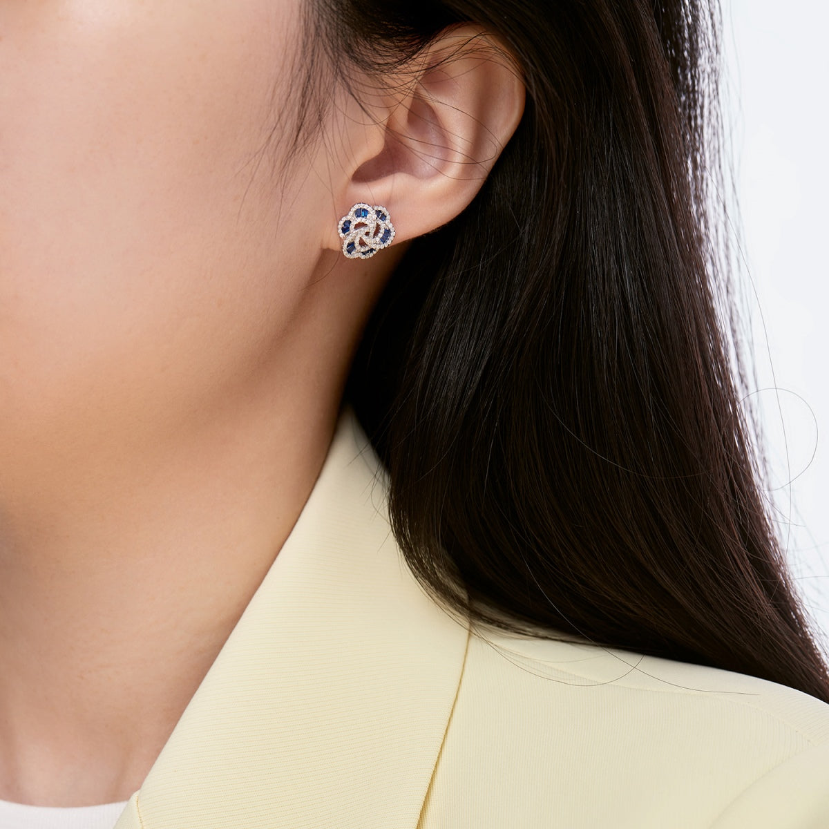 [Goodv]Exquisite Flower Shape Daily Earrings