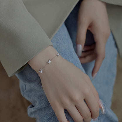 [Goodv]Radiant Butterfly Shape Necklace