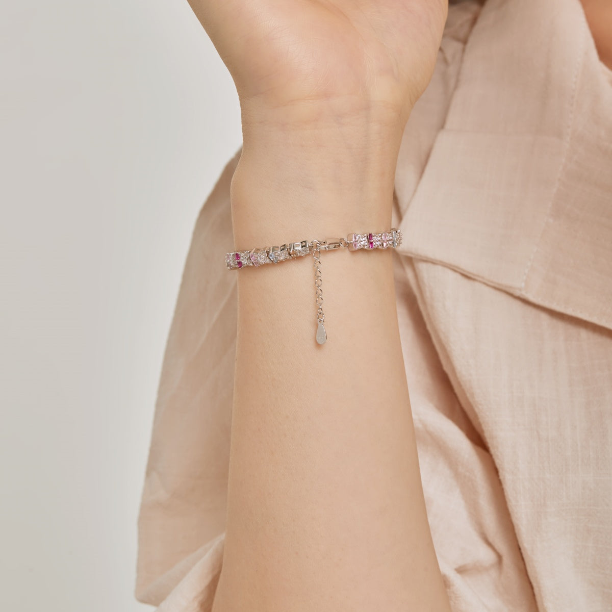 [Goodv]Unique Colorful Flower Shape Daily Bracelet