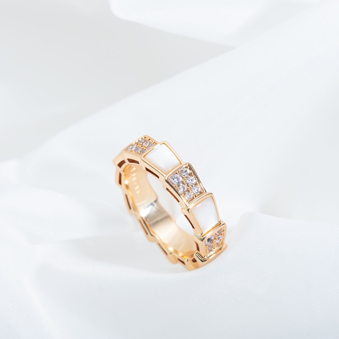 [BIJOUX]SERPENTI RING PINK GOLD MOP DIAMOND PAVED 4MM