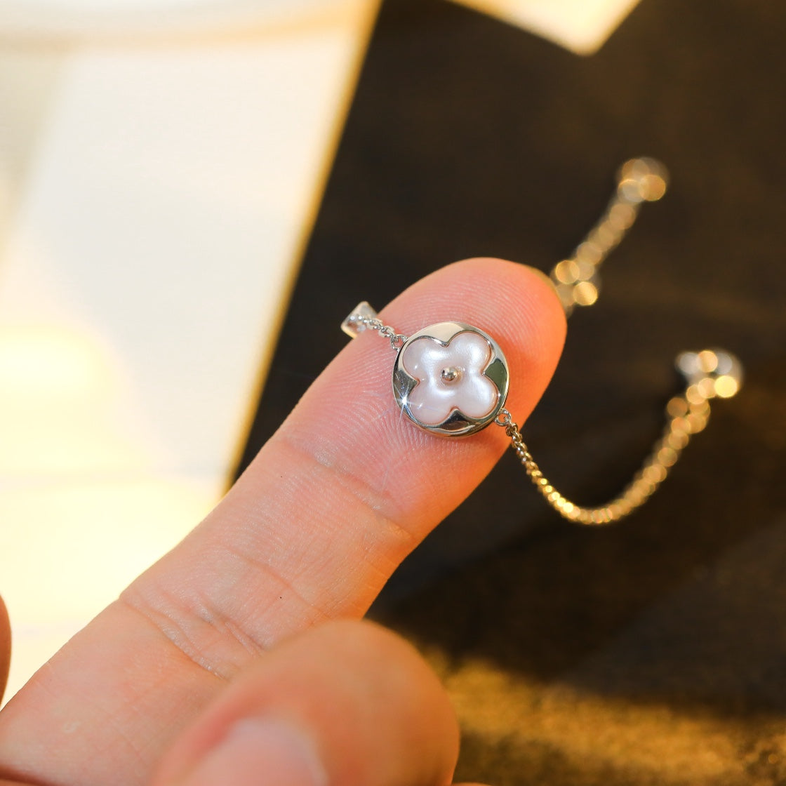 [BIJOUX]サンモチーフ ピンクモップ シルバーブレスレット