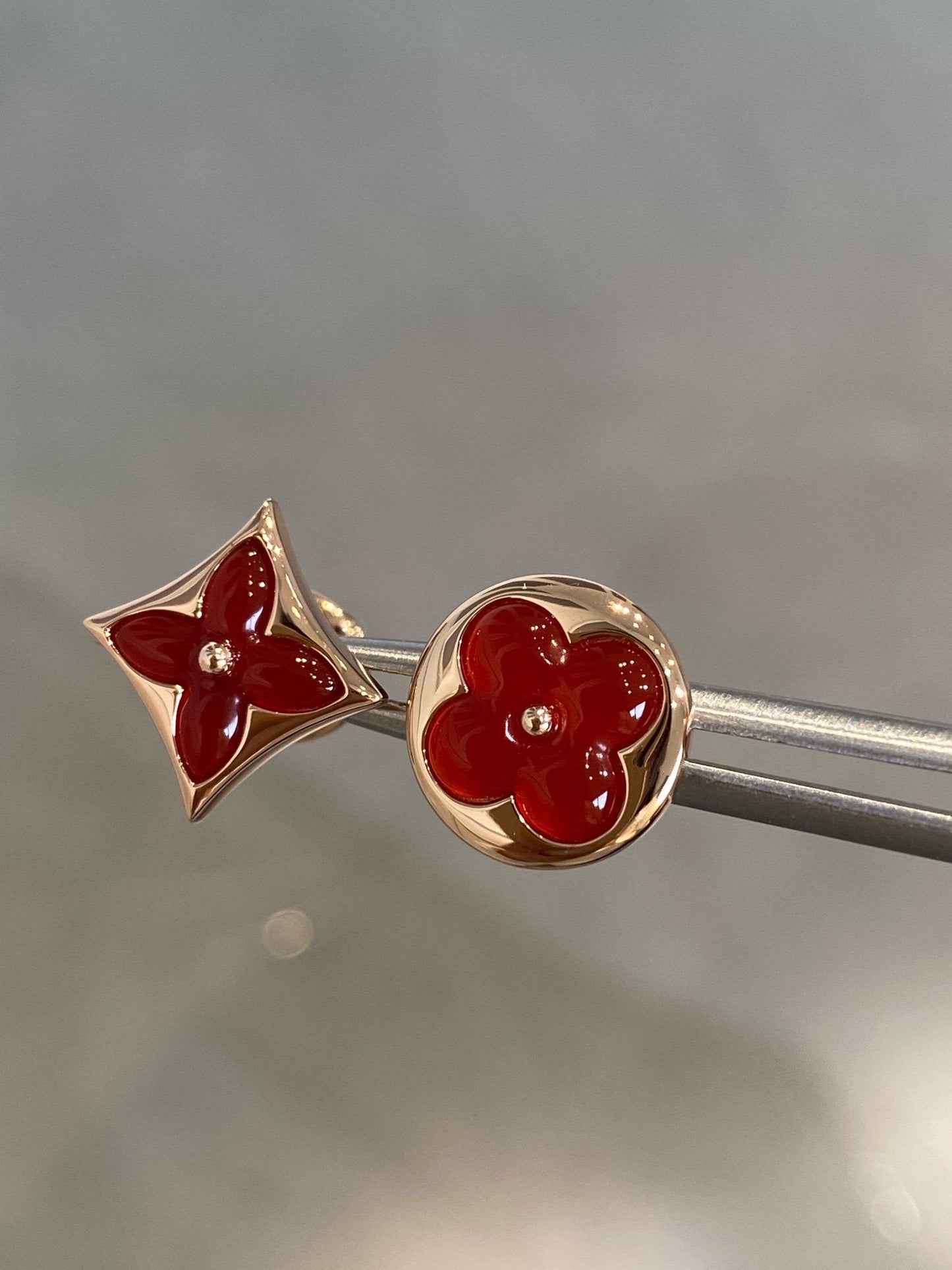 [BIJOUX]STAR AND SUN PINK GOLD CARNELIAN STUD EARRINGS
