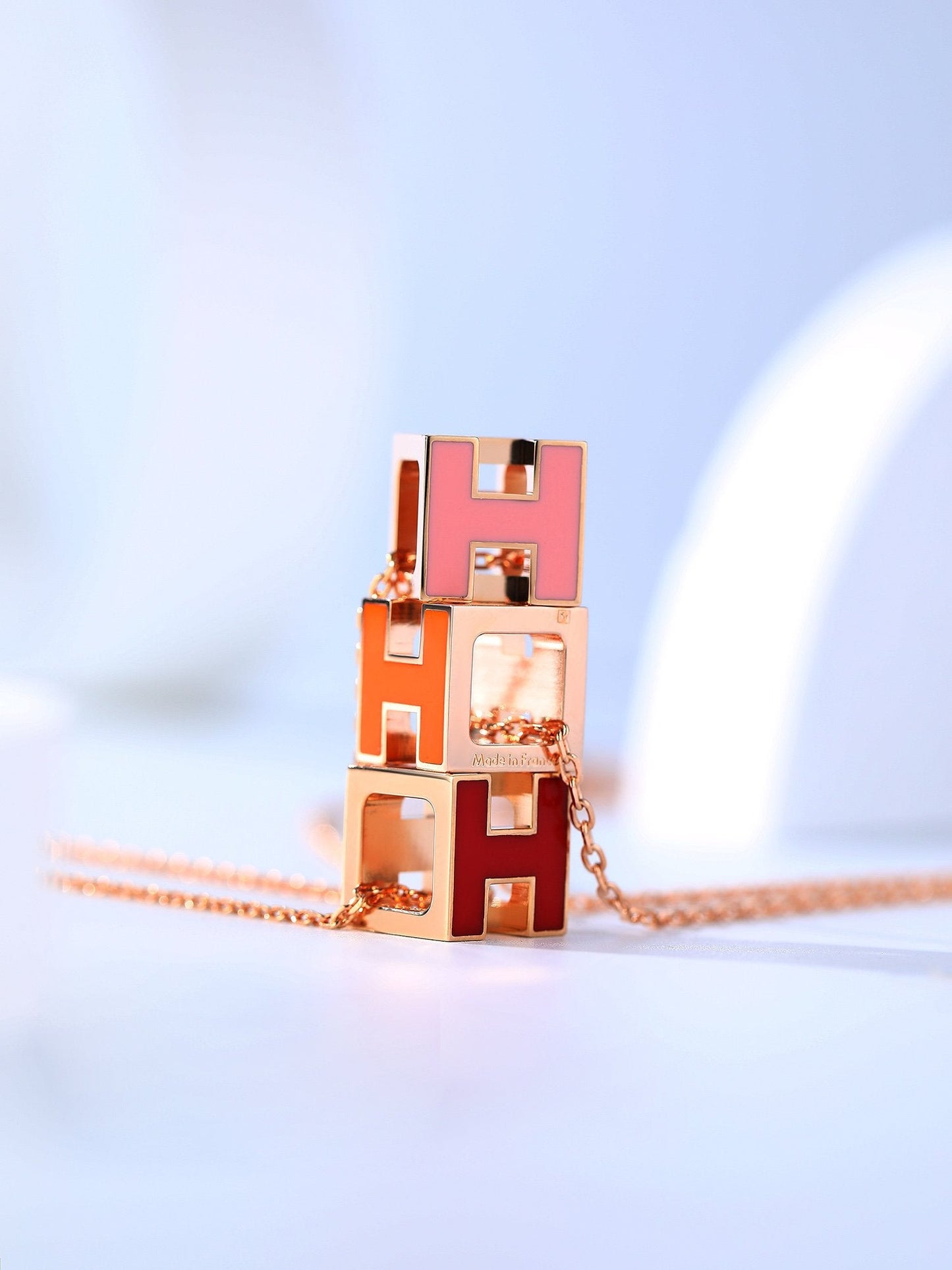 [BIJOUX]H CAGE PINK GOLD NECKLACE