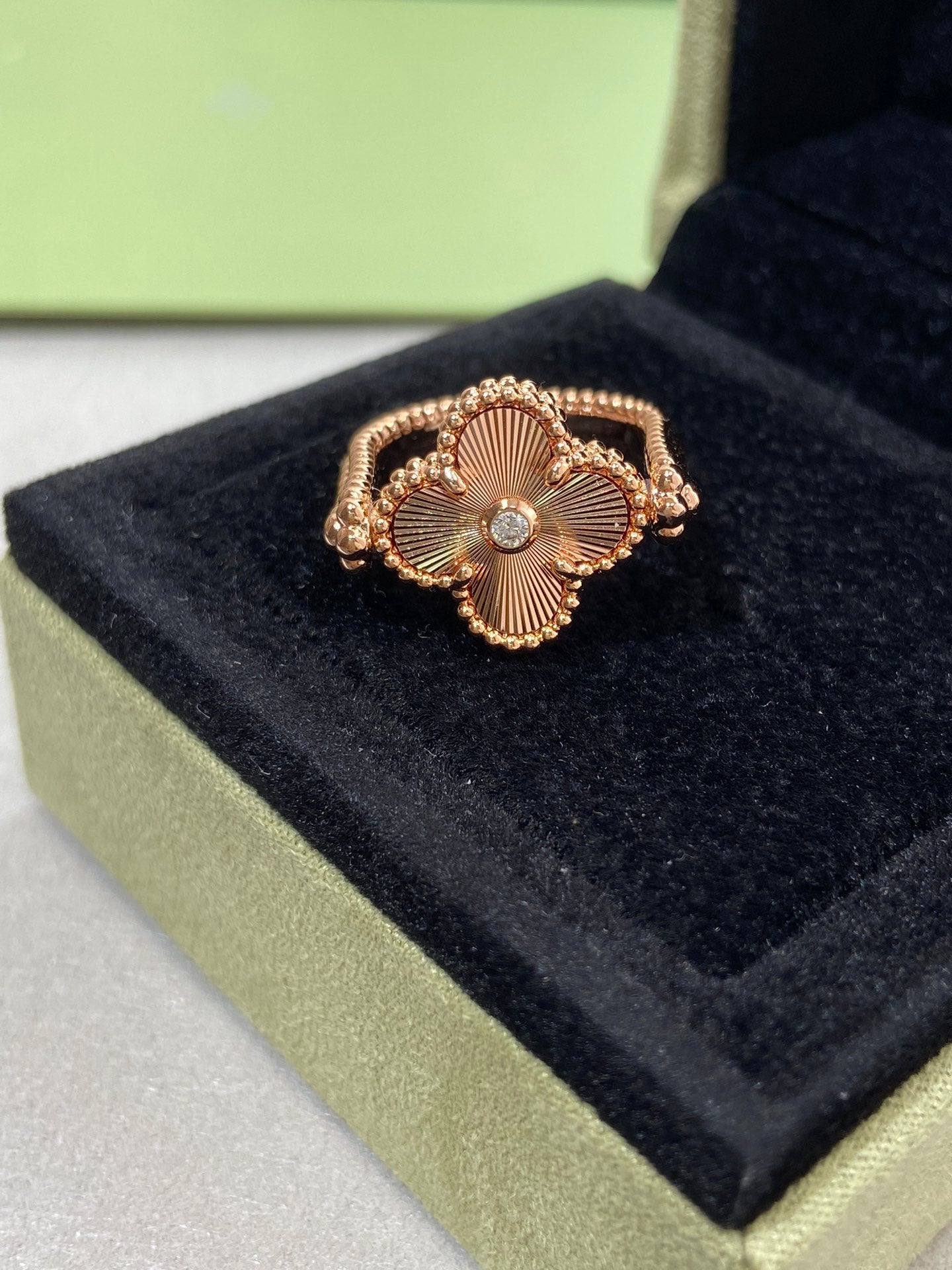 [BIJOUX]CLOVER RIVERSIBLE PINK GOLD RING