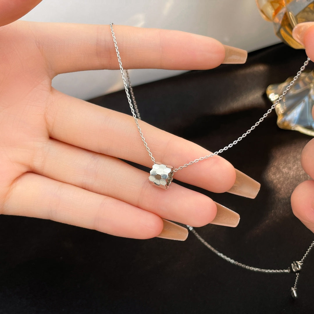 [BIJOUX] MINI COLLIER ABEILLE