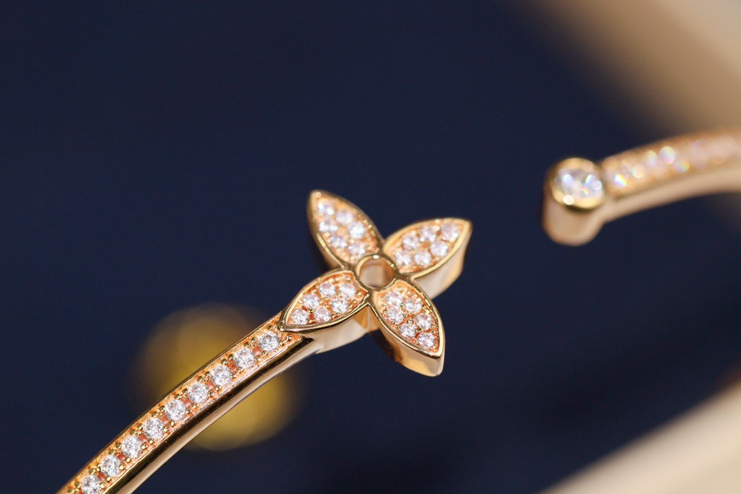 [BIJOUX] イディル ピンクゴールド オープンブレスレット ダイヤモンドパヴェ