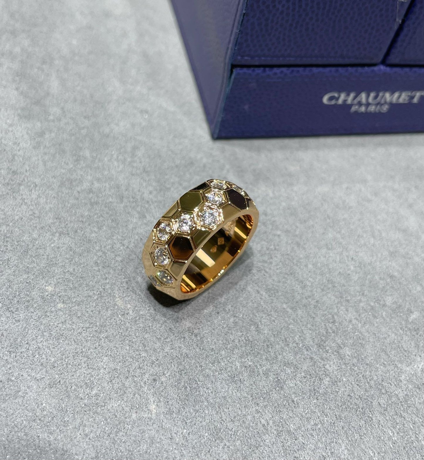 [BIJOUX] BAGUE GRANDE ABEILLE AMOUR DIAMANT