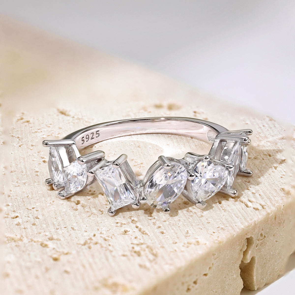[Goodv]Delicate Multi Cut Ring