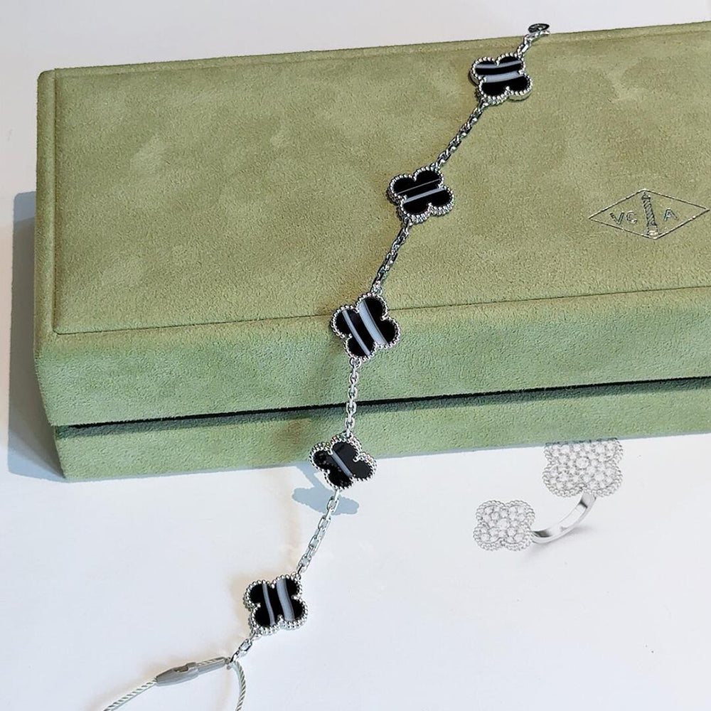 [BIJOUX]CLOVER 5 MOTIF VEINED ONYX BRACELET SILVER