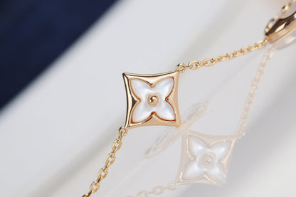 [BIJOUX] リーフクローバーブレスレット