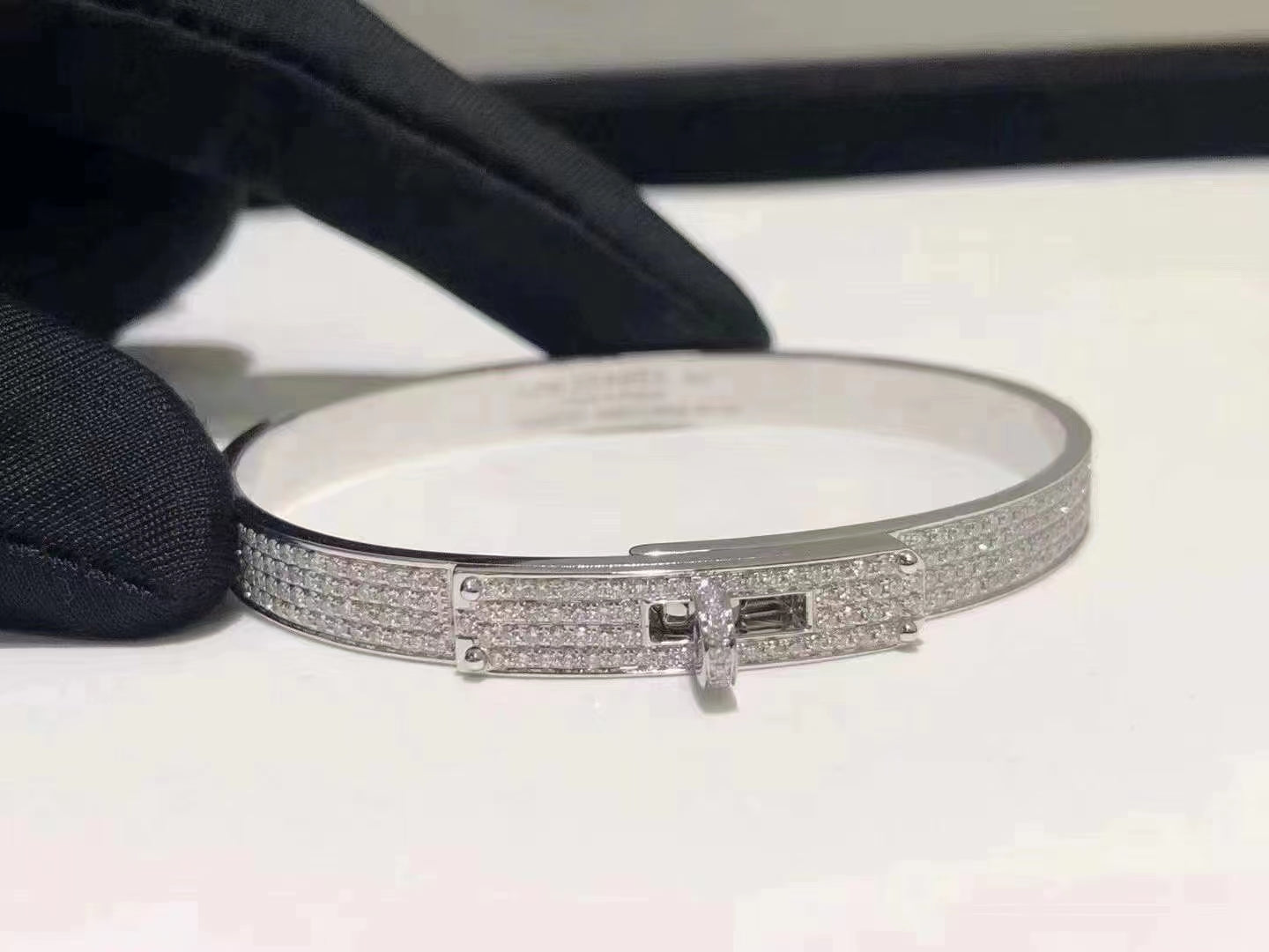 [BIJOUX] BRACELET HM KELLY EN ARGENT ET ENTIÈREMENT PAVÉ DIAMANTS