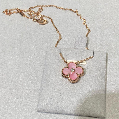 [BIJOUX]CLOVER 15MM DIAMOND PINK MOP NECKLACE