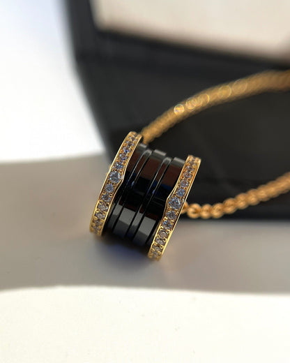 [BIJOUX] COLLIER ZERO 1 EN CÉRAMIQUE NOIRE ET DIAMANT EN OR ROSE